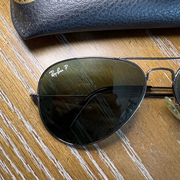Ray-ban Aviators - Picture 4 of 4